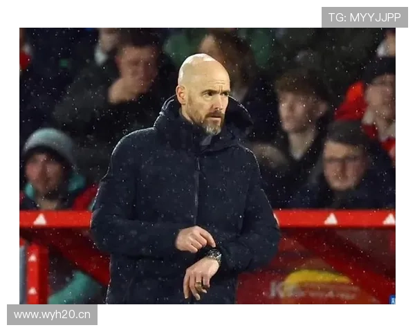 滕哈格的新曼联危机：战术混乱下，红魔为何豪门前路迷茫？